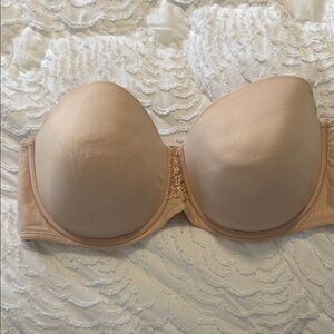 Vanity Fair Light Tan Strapless Bra underwire 42D